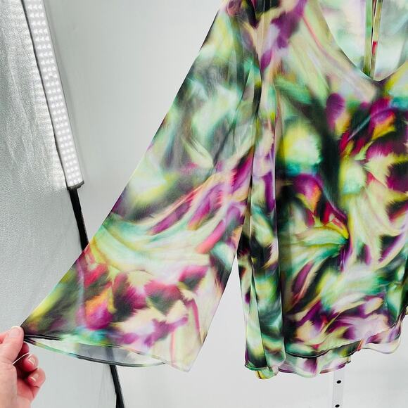 Jennifer Lopez Green Purple Psychedelic Print Layered Chiffon Bell Sleeve Top M - Picture 5 of 11